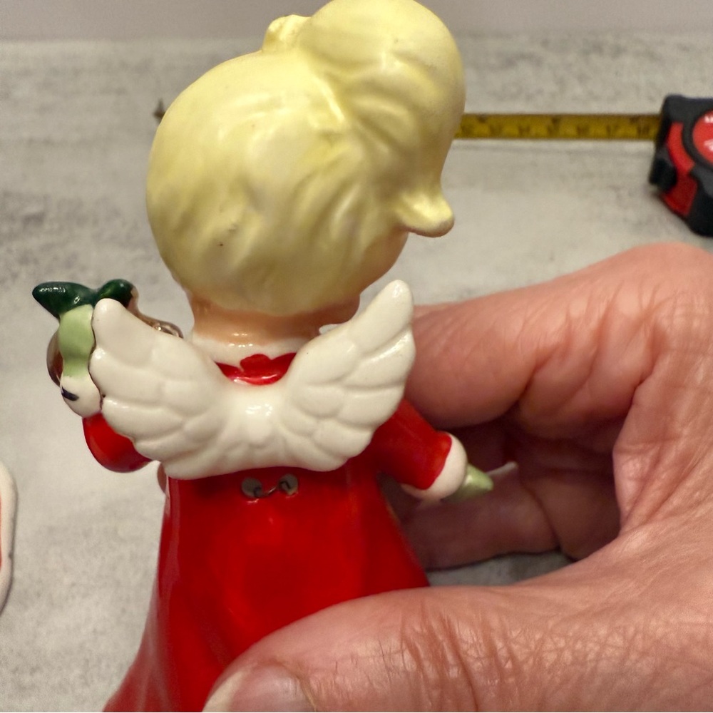 Vintage Norcrest Christmas Angels Bell Figurine w/label stamped x-180 ceramic - Picture 9 of 11